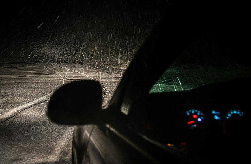 Preventing Accidents During Nighttime or Low-Visibility Driving